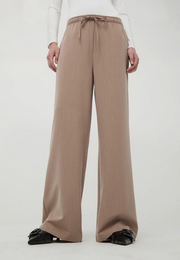 Брюки Terranova