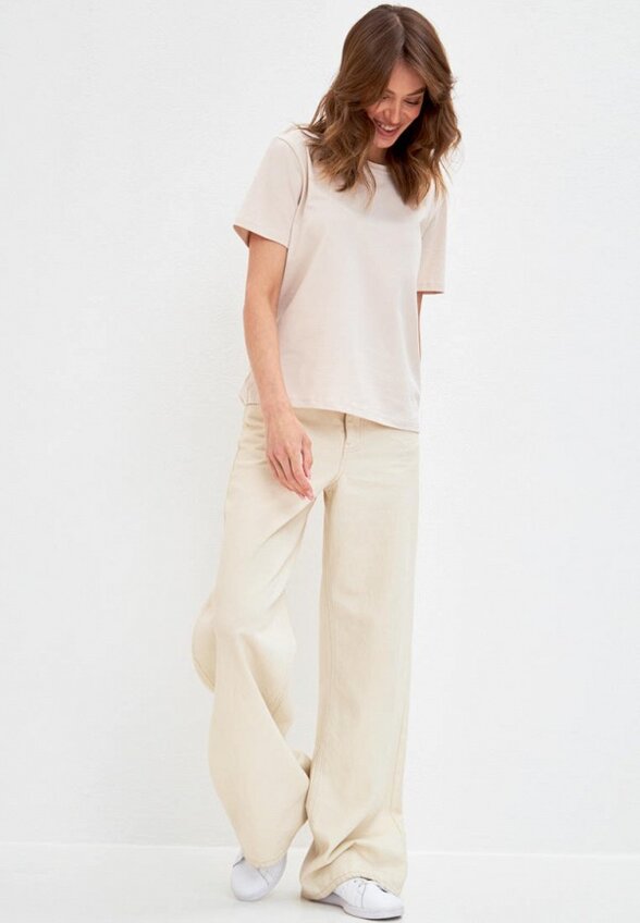 Футболка To Molly from James