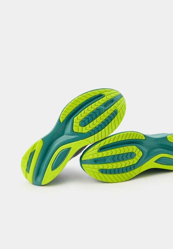 Кроссовки Saucony