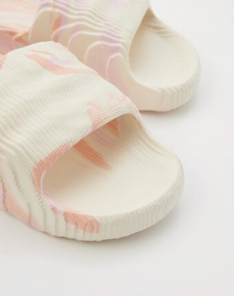 Сланцы adidas Originals женщинам