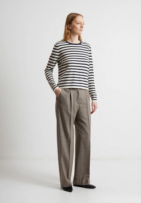 Джемпер Vassa Code