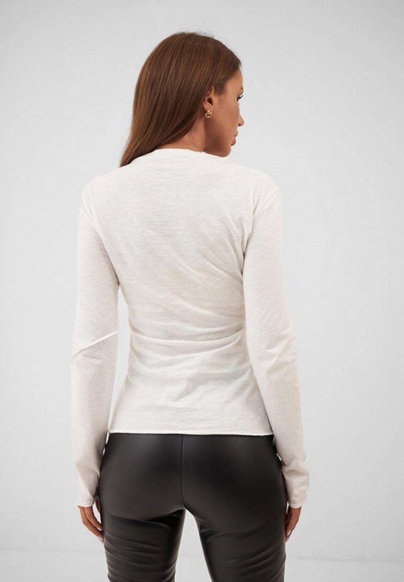 Лонгслив Loo Ru