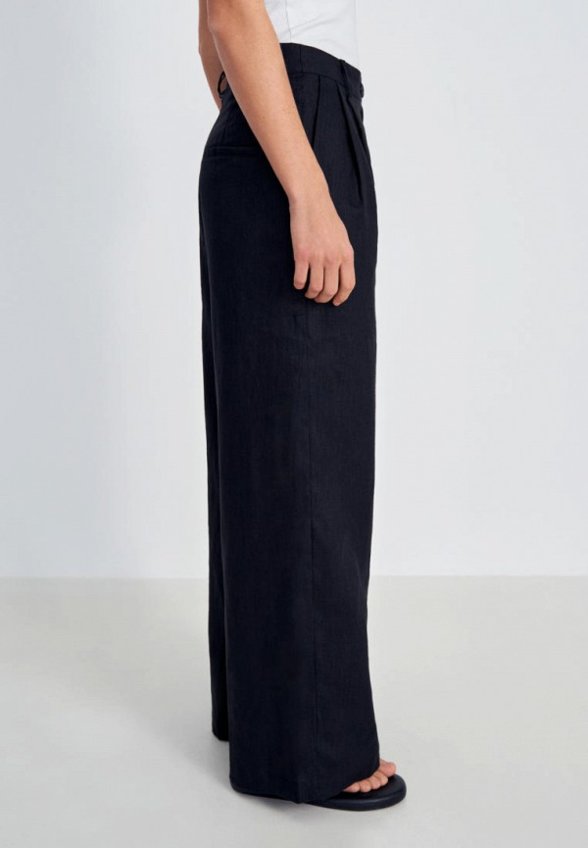 Брюки Finn Flare