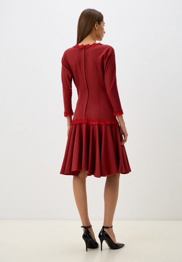 Платье MadaM T