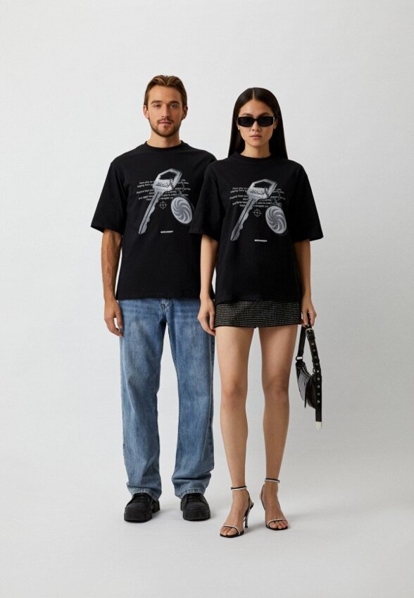 Футболка Berhasm