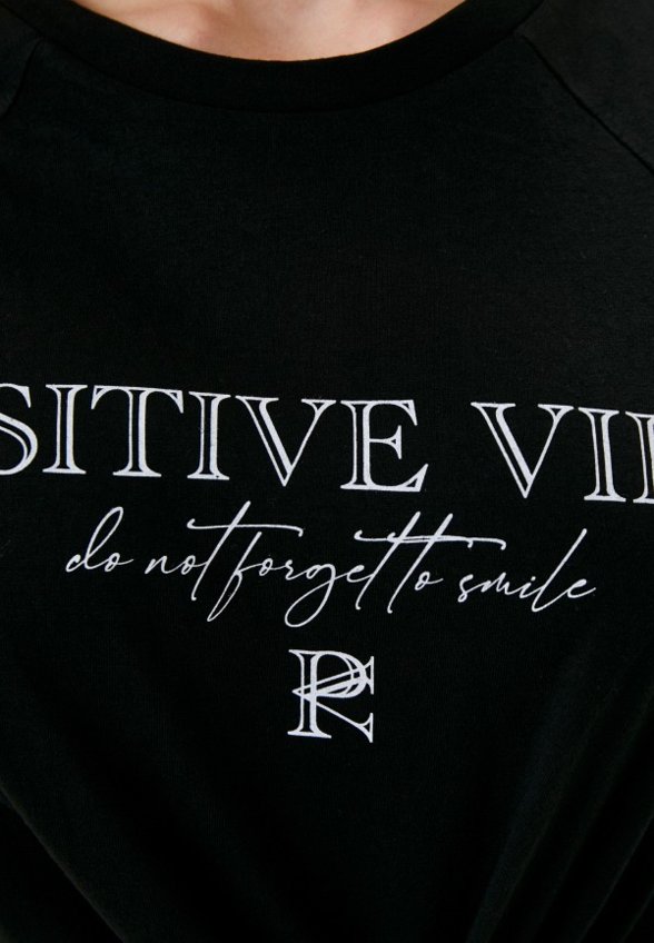 Футболка Trendyol