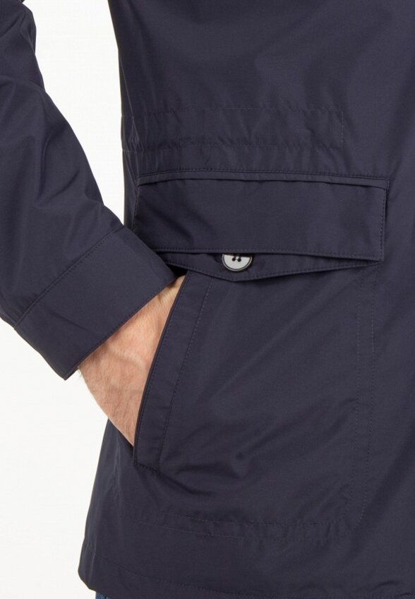 Ветровка Gino Pellini