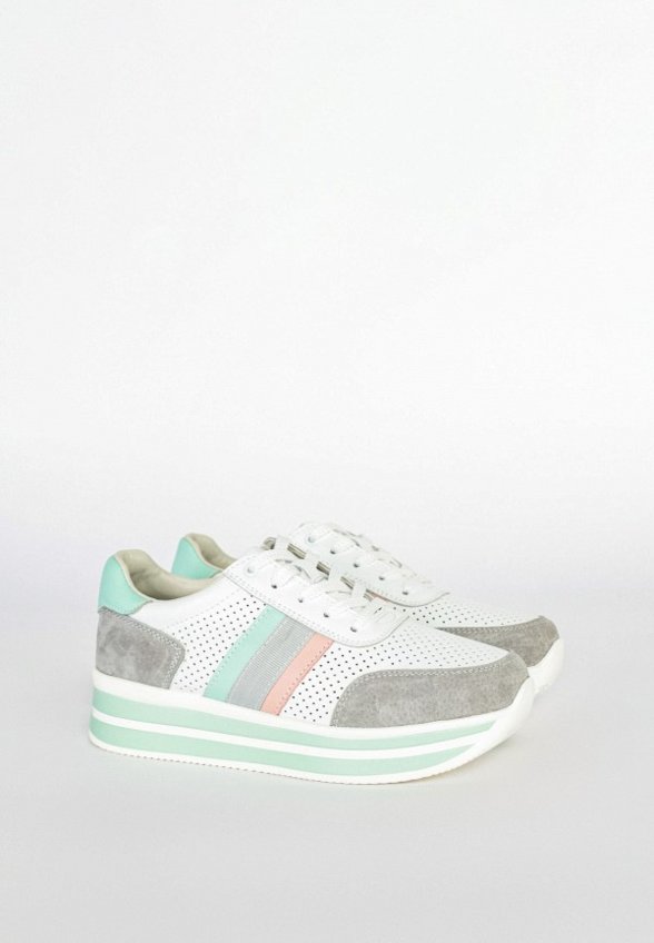 Кроссовки Gut