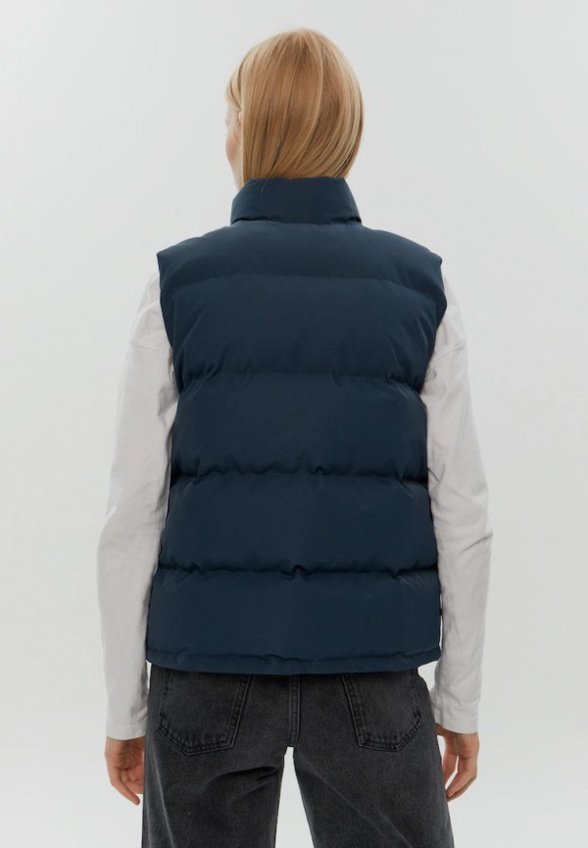 Жилет утепленный Manera Odevatca