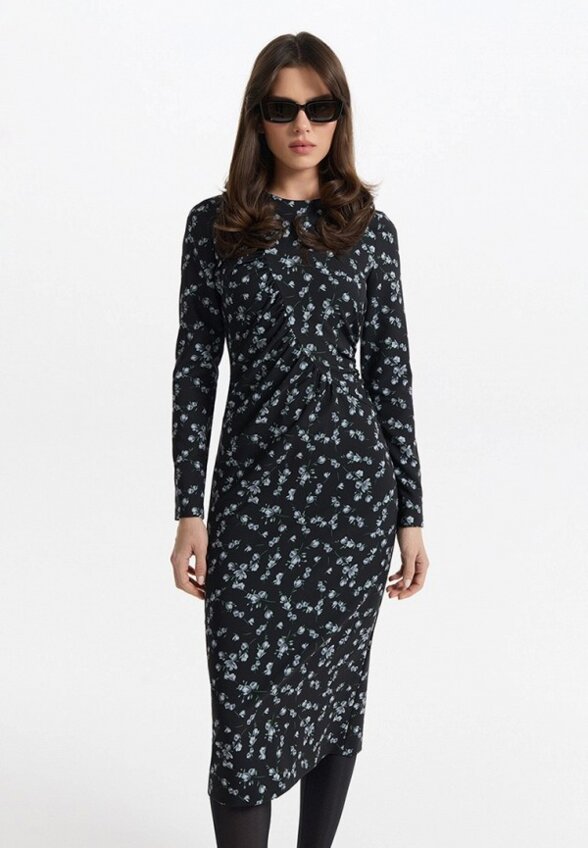 Платье Love Republic