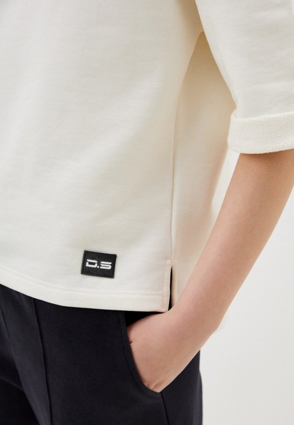 Футболка D.S