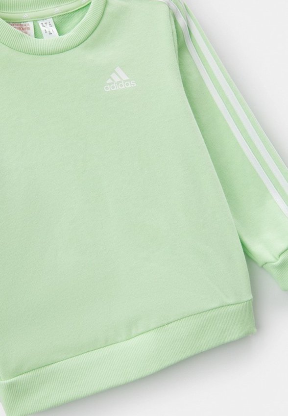Костюм спортивный adidas