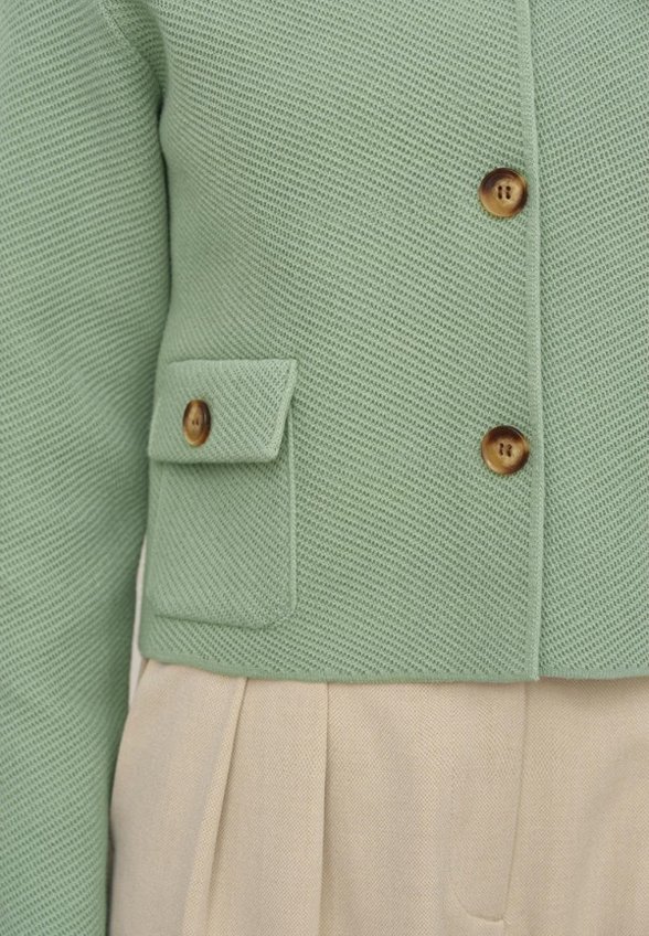 Жакет 99Colorspace