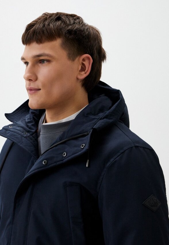 Пуховик Colin's