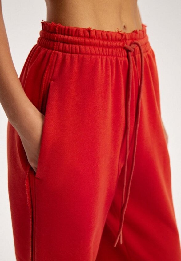 Брюки спортивные Nice One