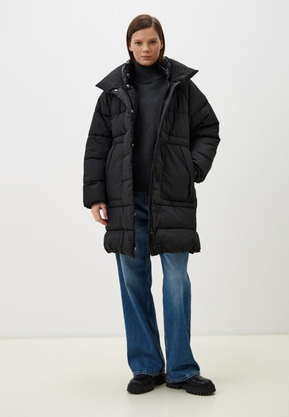 Пуховик Colin's