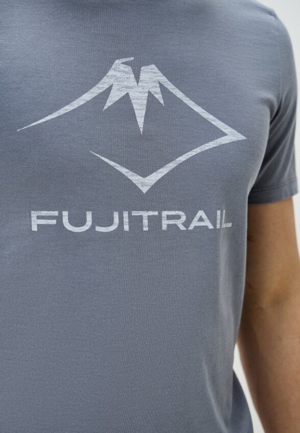 Футболка ASICS