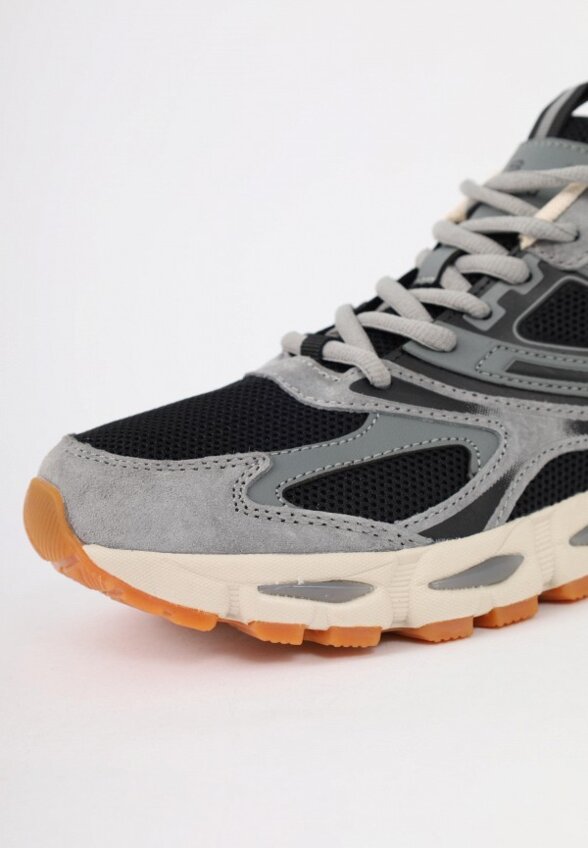 Кроссовки Baasploa