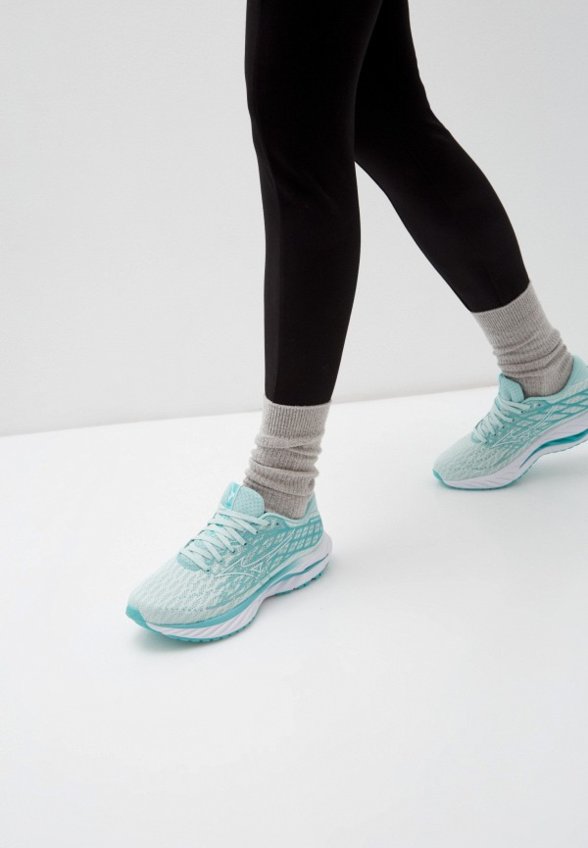 Кроссовки Mizuno