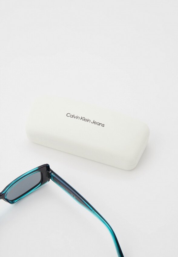 Очки солнцезащитные Calvin Klein Jeans