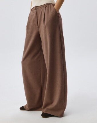 Брюки wide leg из костюмной ткани женщинам