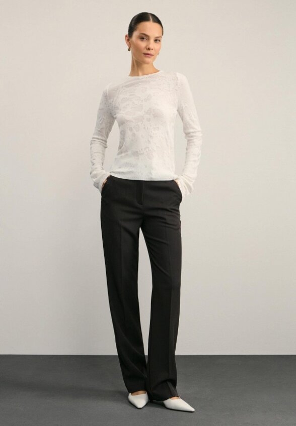 Джемпер Zarina