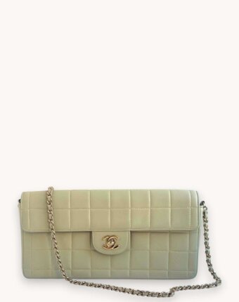 Chanel Chocolate Bar женщинам