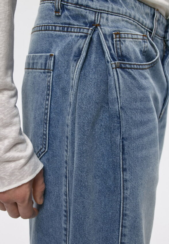 Джинсы WIDE LEG со средней посадкой