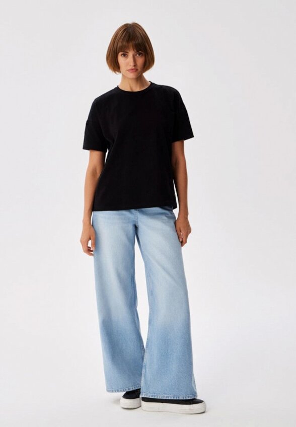 Футболка Gabriel and Ester London