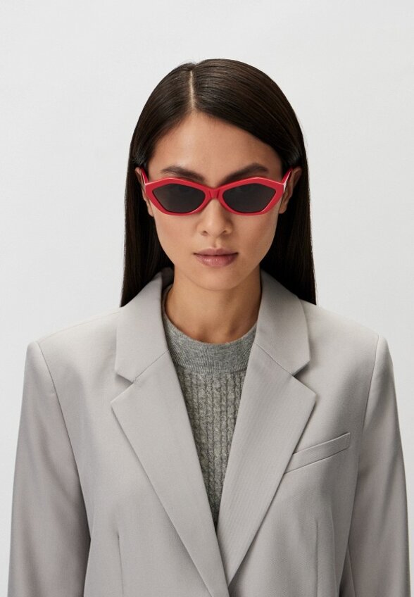 Очки солнцезащитные Jacquemus