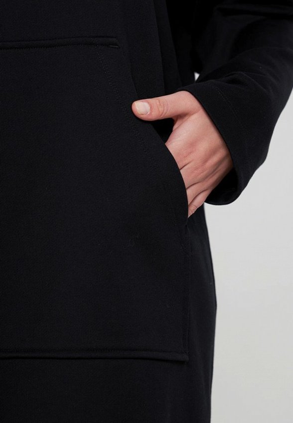 Платье Lessismore