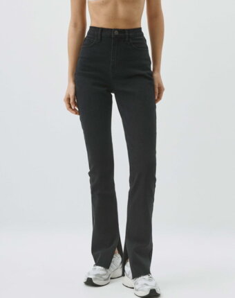 Джинсы 426 SLIM FIT с разрезами женщинам