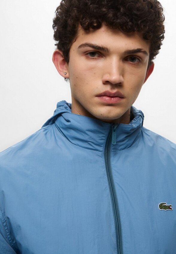 Ветровка Lacoste
