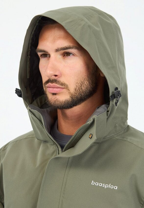 Куртка утепленная Baasploa