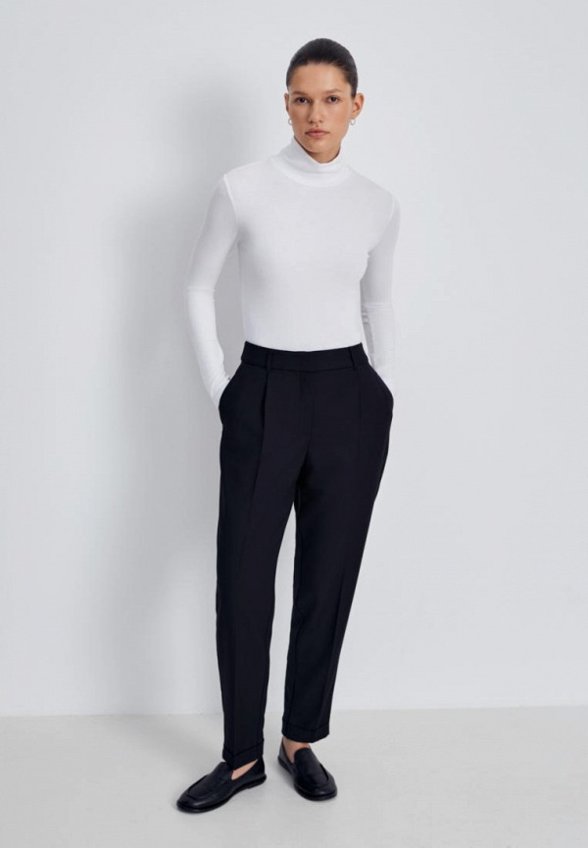 Брюки Finn Flare