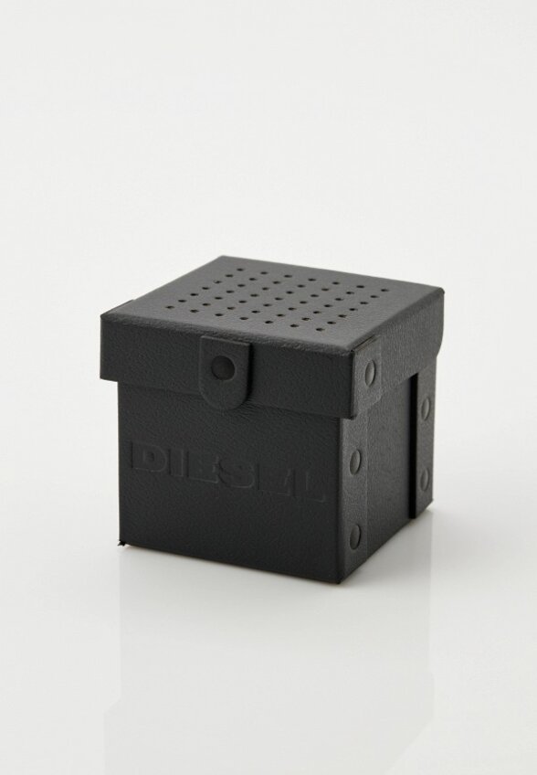 Часы Diesel
