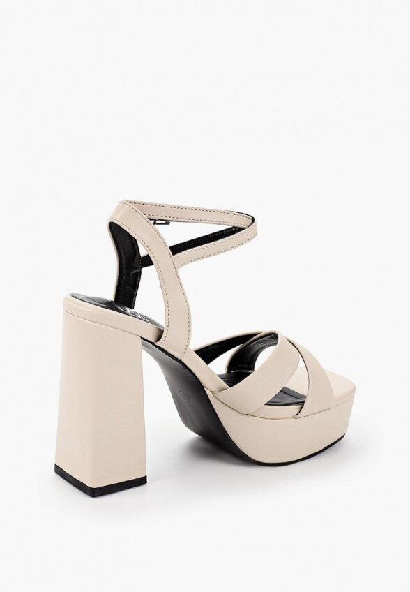 Босоножки Obba