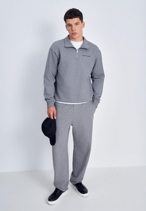 Брюки спортивные Finn Flare