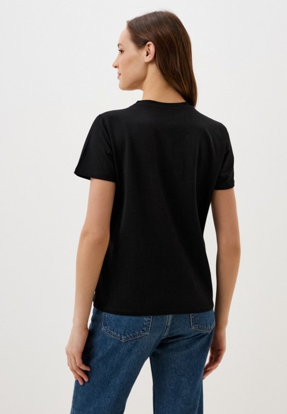 Футболка Colin's