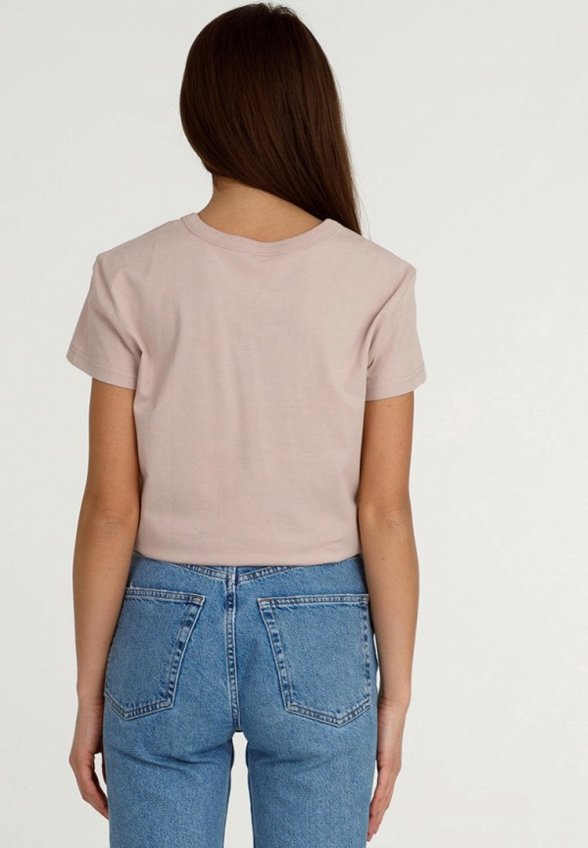 Футболка Апрель