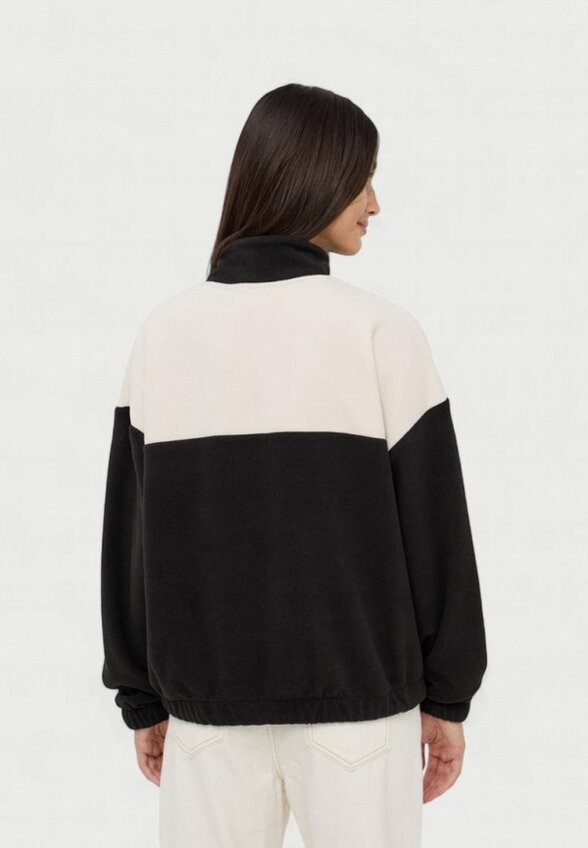 Олимпийка Terranova