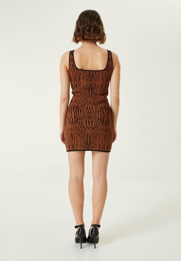 Платье NetWork