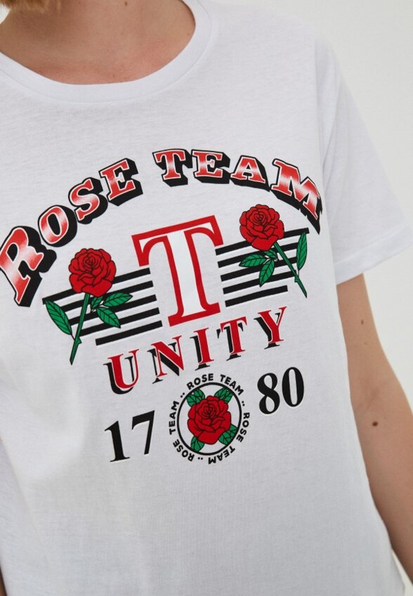 Футболка Trendyol