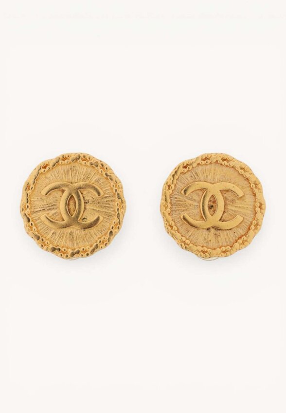 Chanel Clips