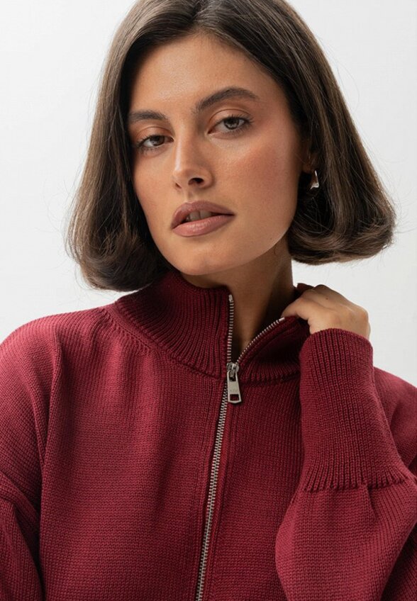 Свитер Kivi Clothing