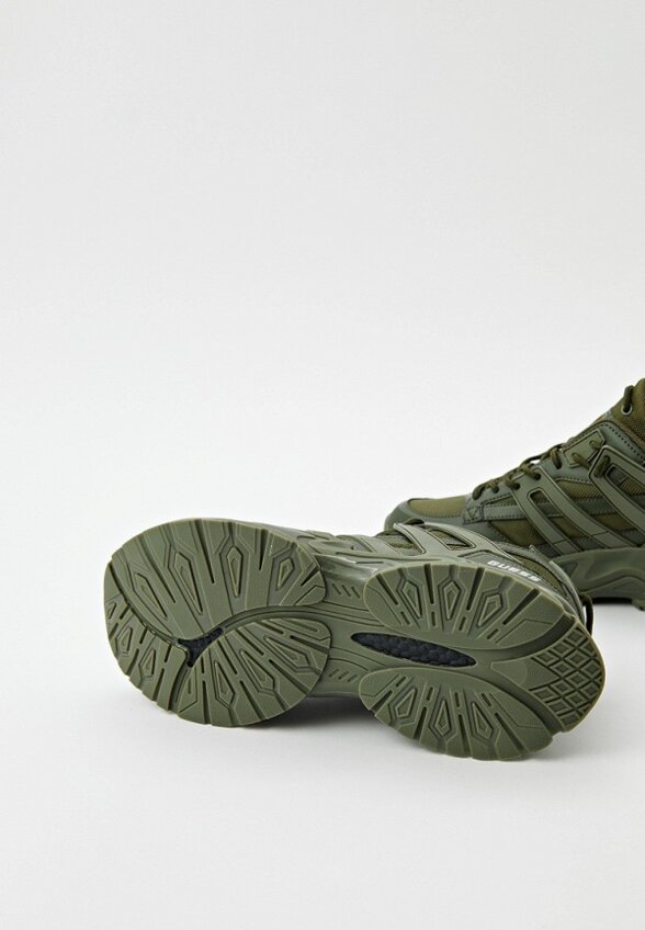 Кроссовки Guess