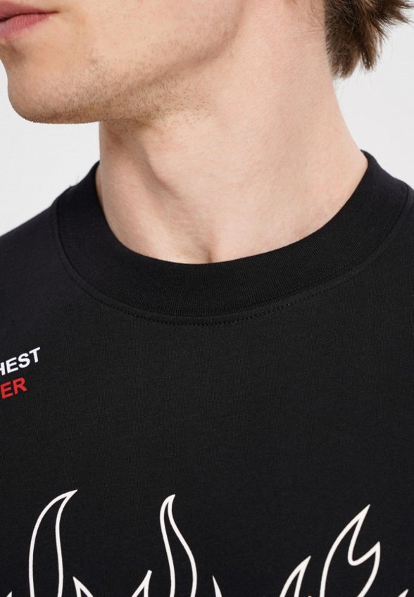 Футболка Твое