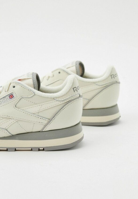 Кроссовки Reebok