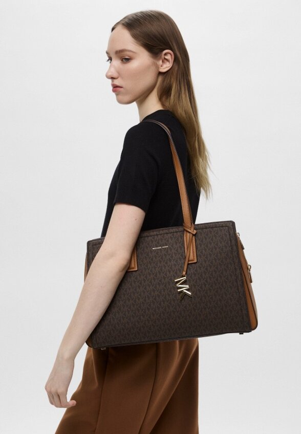 Сумка и брелок Michael Michael Kors