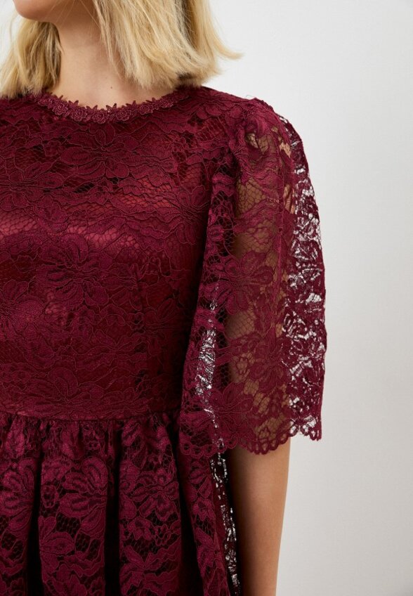 Платье MadaM T